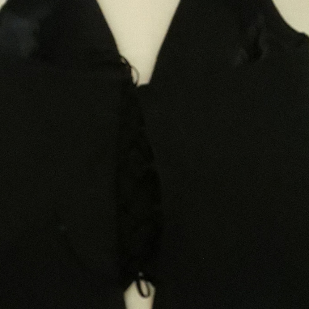 Vest/Top - Picture 2 of 2